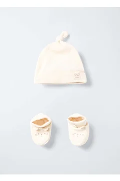 Kojencký set, čepice + botičky